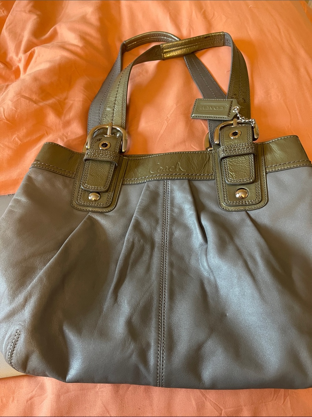 Coach Olive Green Leather Shoulder Bag with Dark Olive Trim